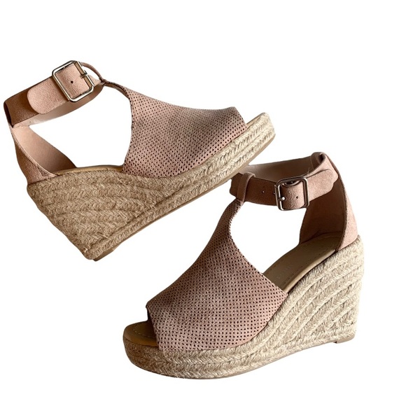 Cityclassified Shoes - City Classified Nude Espadrille Heels With Ankle Strap Size 6 Medium